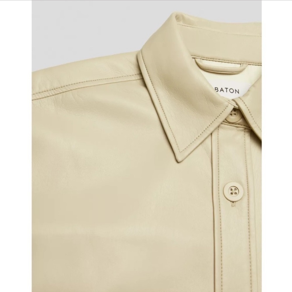 Aritzia Babaton Frances Button-Up in Sand White - Picture 5 of 12